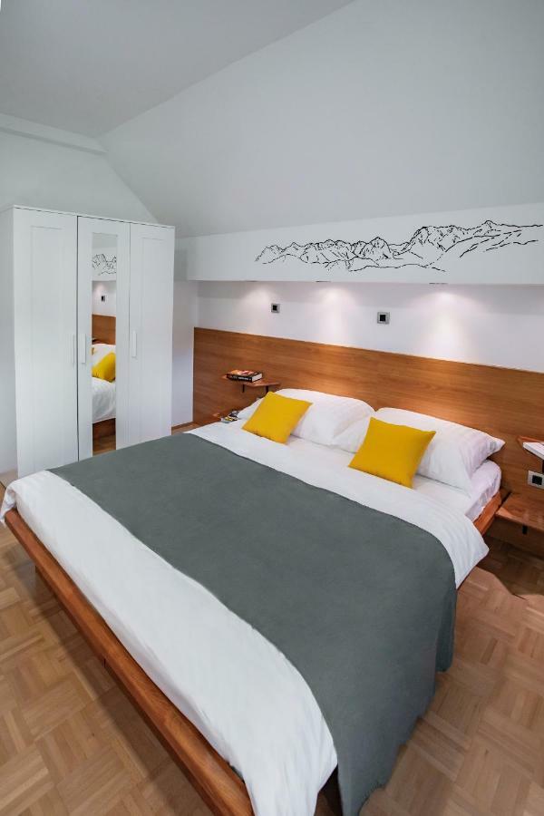House Of Adventure - The Base To Explore Slovenia Laze v Tuhinju Esterno foto