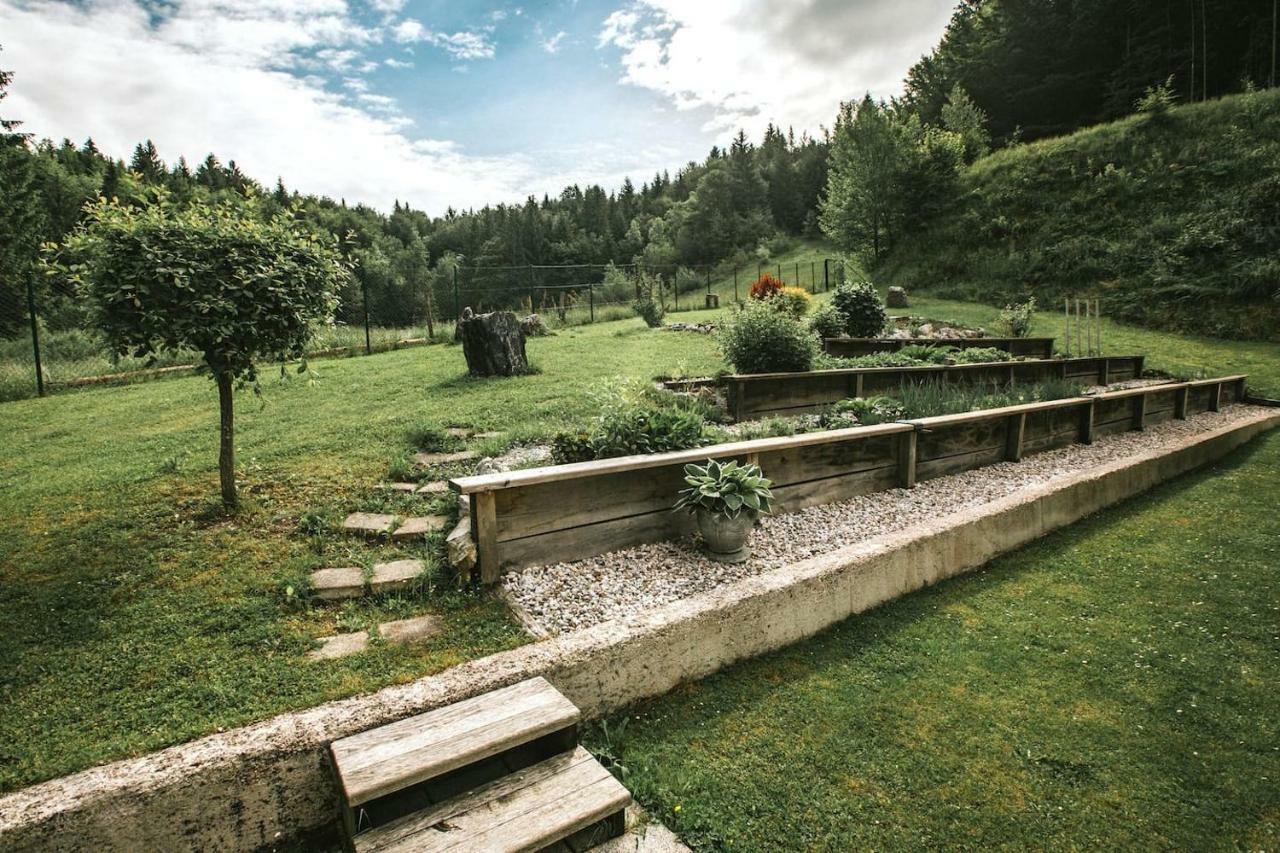 House Of Adventure - The Base To Explore Slovenia Laze v Tuhinju Esterno foto