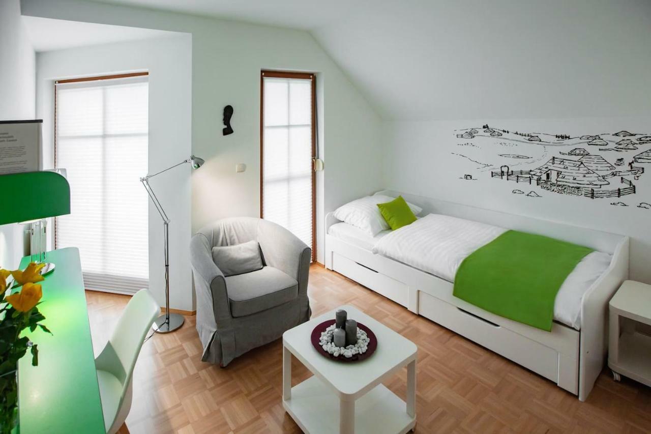 House Of Adventure - The Base To Explore Slovenia Laze v Tuhinju Esterno foto