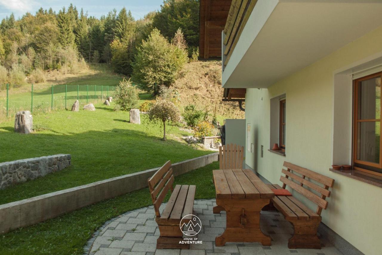 House Of Adventure - The Base To Explore Slovenia Laze v Tuhinju Esterno foto