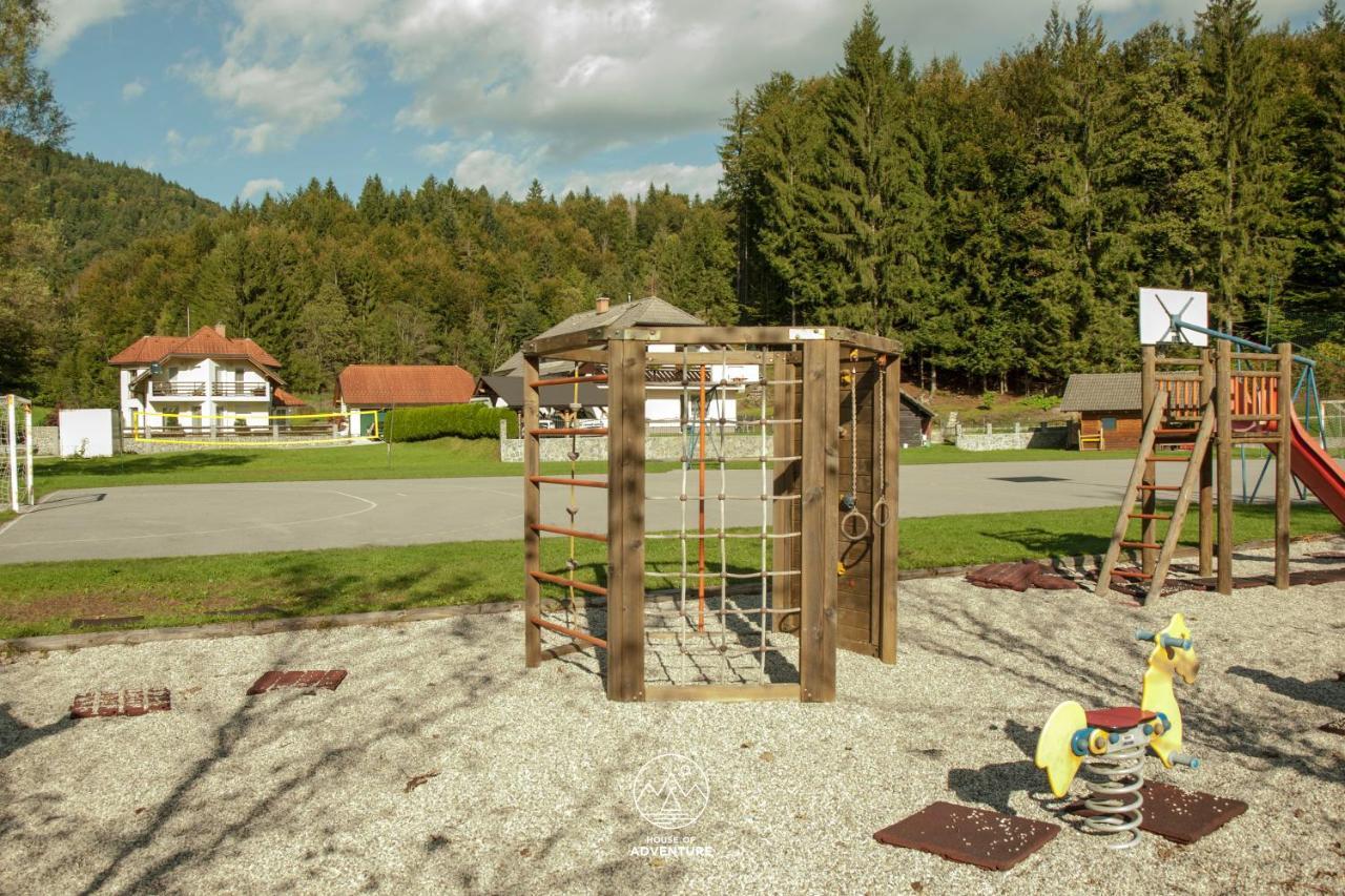 House Of Adventure - The Base To Explore Slovenia Laze v Tuhinju Esterno foto